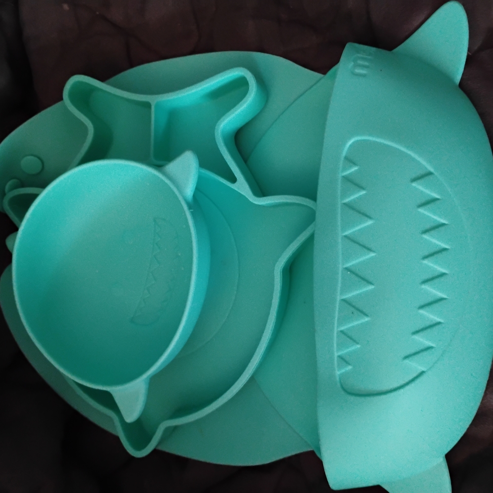 Silicone Shark-Themed Baby Feeding Set - Teal